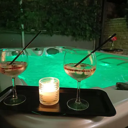 Lägenhet Belleza With Private Jacuzzi