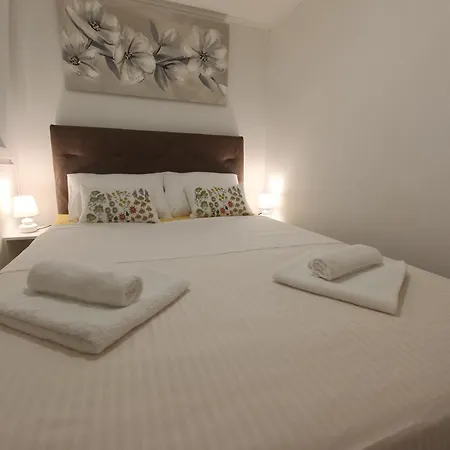 Belleza With Private Jacuzzi Daire *