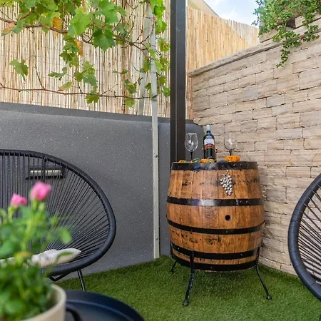 Apartment Belleza With Private Jacuzzi Zadar