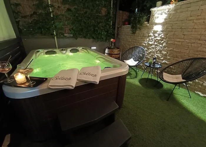 Belleza With Private Jacuzzi *