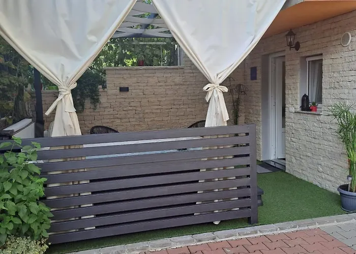 Belleza With Private Jacuzzi דירה *